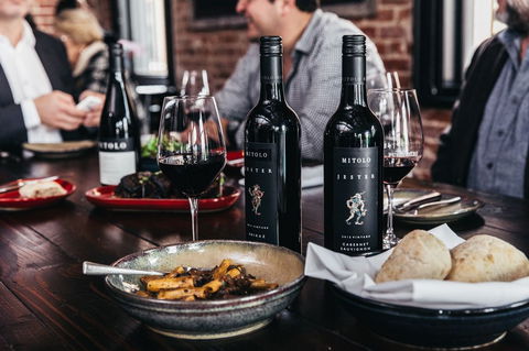 Mitolo  - Accommodation Gold Coast 3