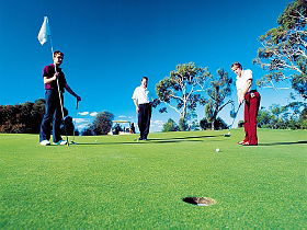 Oatlands Golf Course - Accommodation Gold Coast 0