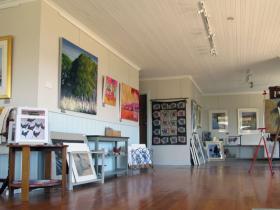 Tamar Valley Art Shack - Accommodation Gold Coast 0