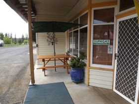 Ellendale Store, Cafe And Gallery - Accommodation Gold Coast 0