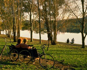 Weston Park - Accommodation Gold Coast 0