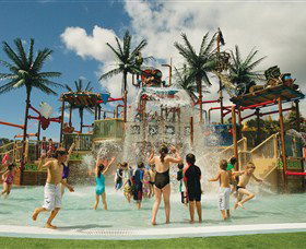 Wet 'n' Wild Water World - Accommodation Gold Coast 0