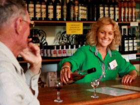 Riversands Vineyards - Accommodation Gold Coast 0