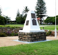 Dunwich War Memorial - Accommodation Gold Coast