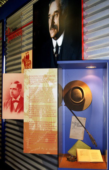 Waltzing Matilda Centre - 1 Gold Coast 9