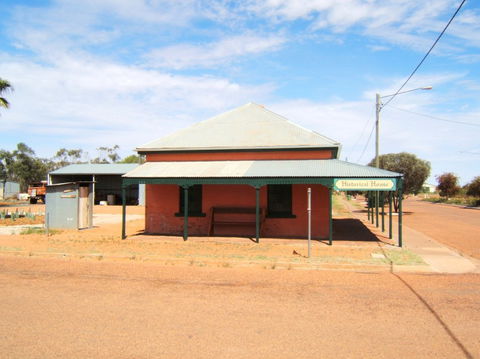 Leahy Historical House - Accommodation Gold Coast 5