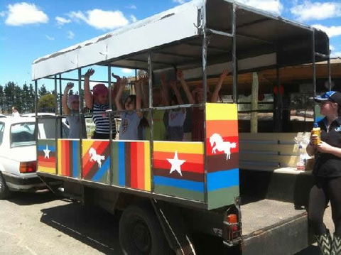 Saddle On Riding School - Accommodation Gold Coast 4