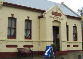 Drysdale Community Craft Shop - Accommodation Gold Coast 0