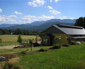 Ringer Reef Winery - Gold Coast 4U 0