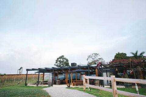 Saint Regis Winery, Food & Wine Bar - Gold Coast 4U 3