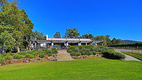 GREENSTONE VINEYARDS - Accommodation Gold Coast 1