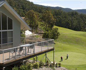 Kangaroo Valley Golf Club - 1 Gold Coast 0