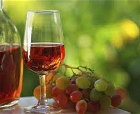 Long Rail Gully Winery - Accommodation Gold Coast 0