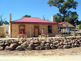 Uleybury Wines - Accommodation Gold Coast 0
