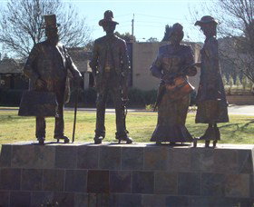 Dad, Dave, Mum And Mabel - Accommodation Gold Coast 3
