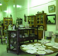Glenleigh Antiques - Accommodation Gold Coast