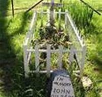 Johnny Gilberts Grave - Accommodation Gold Coast