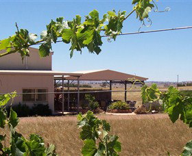 Gallagher Wines - Accommodation Gold Coast 0