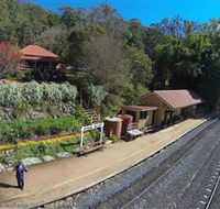 Spring Bluff Railway Station - Accommodation Gold Coast
