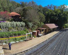 Spring Bluff Railway Station - Accommodation Gold Coast 0