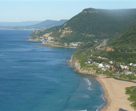 Bailey's Sydney - Tours For People Who Don't Like Tours - Accommodation Gold Coast 0