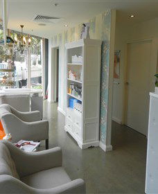 Refresh Face And Body - Accommodation Gold Coast 2