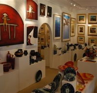 Articles Fine Art Gallery - Accommodation Gold Coast