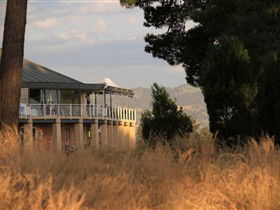 Glenelg Golf Club And Pinehill Bistro - 1 Gold Coast 0