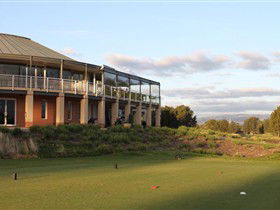 Glenelg Golf Club And Pinehill Bistro - 1 Gold Coast 2