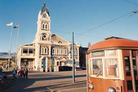 Bay Discovery Centre - 1 Gold Coast 0