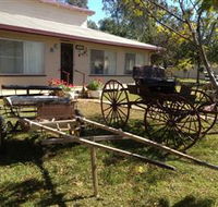 Mr and Mrs Behan Sulky Display - Accommodation Gold Coast