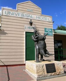 Jack Howe Sculpture And Gallery - Accommodation Gold Coast 0