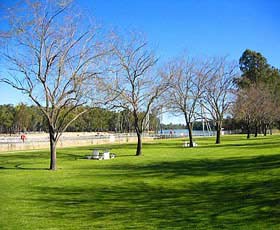 Lock 10 And Weir - Gold Coast 4U 0