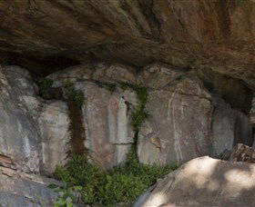 Nanguluwur Rock Art Site And Walk - 1 Gold Coast 1