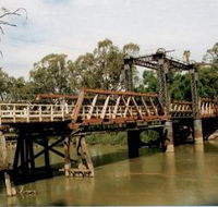 Swan Hill - Murray River Road Bridge - Accommodation Gold Coast