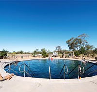 Lightning Ridge Bore Baths - 1 Gold Coast