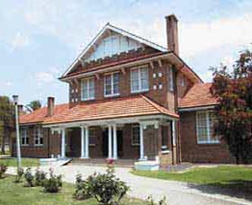Hay War Memorial High School Museum - Accommodation Gold Coast 0