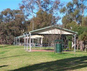 Gum Bend Lake - Accommodation Gold Coast 2