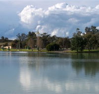 Gum Bend Lake - Accommodation Gold Coast