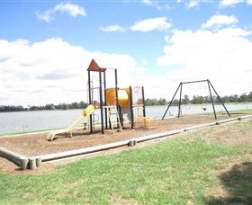 Gum Bend Lake - Accommodation Gold Coast 4