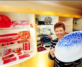 Exclusive Hot Glass Gallery - Accommodation Gold Coast 0