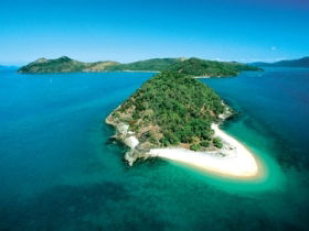 Molle Islands National Park - Accommodation Gold Coast 2