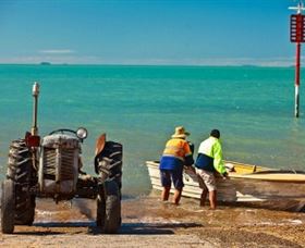 Dugong Sanctuary - Clairview - Accommodation Gold Coast 2