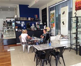 Blue Artz Gallery & Cafe - Accommodation Gold Coast 4