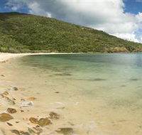 Connie Bay on Keswick Island - Accommodation Gold Coast