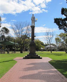 Goondiwindi War Memorial - Accommodation Gold Coast 1