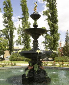 Victory Memorial Gardens - 1 Gold Coast 1