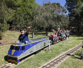 Willans Hill Miniature Railway - Accommodation Gold Coast 0