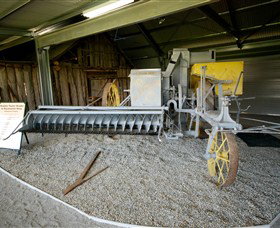 Headlie Taylor Header And Blacksmiths Shop - Accommodation Gold Coast 1