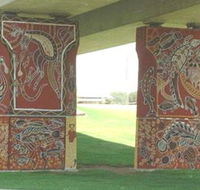 Cowra Bridge Pylons - Accommodation Gold Coast